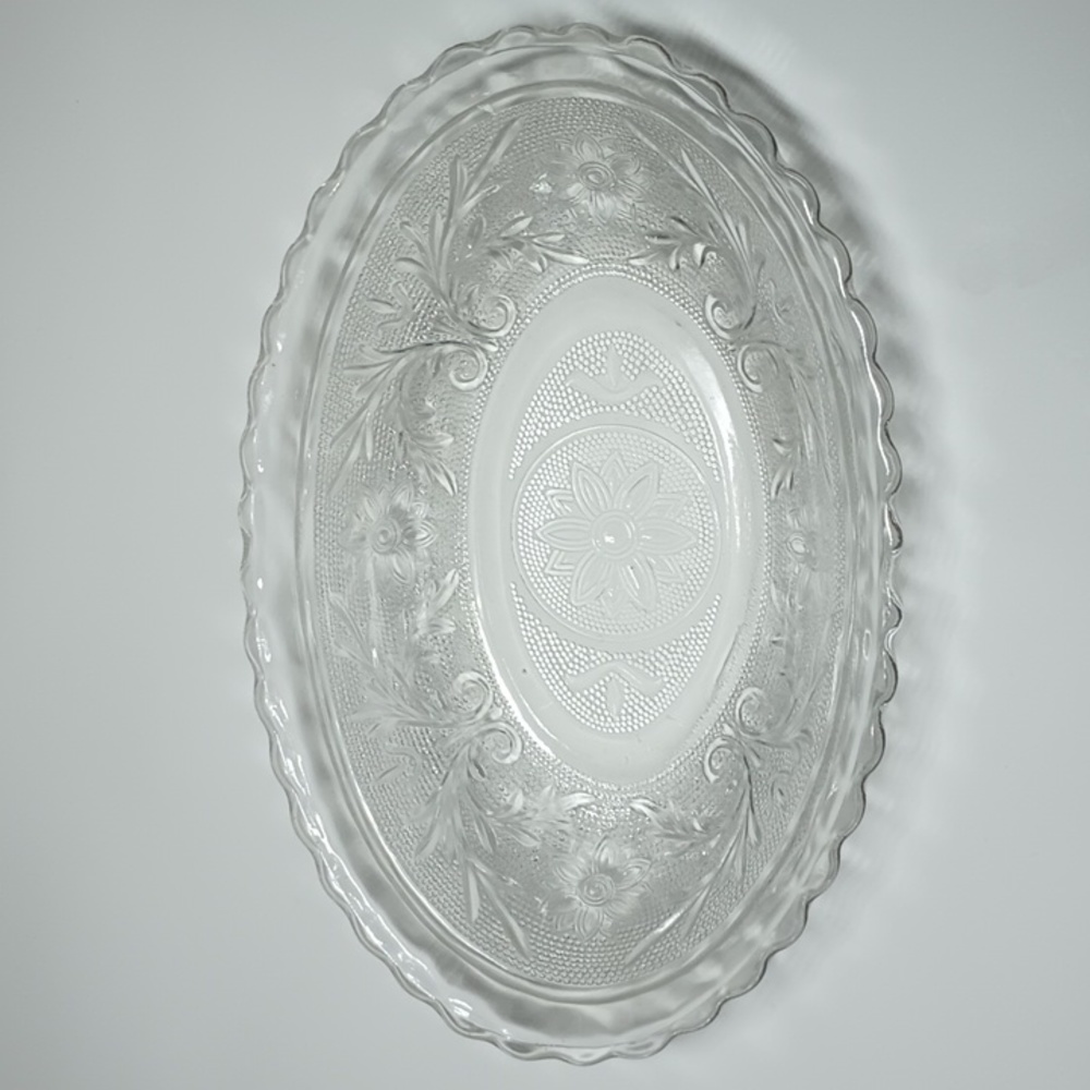 2/$15 Anchor Hocking Bowl Sandwich Clear